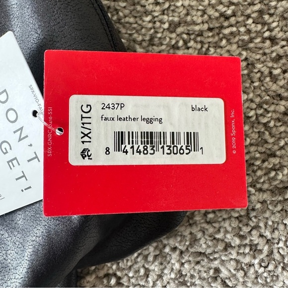 Spanx SPANXshape™ Faux Leather Leggings Black Size 1X 2437P NWT - Picture 9 of 14